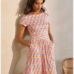 Boden Amelie Jersey Multicolor Leaf Printed Short-Sleeve Midi Dress - Size 4R